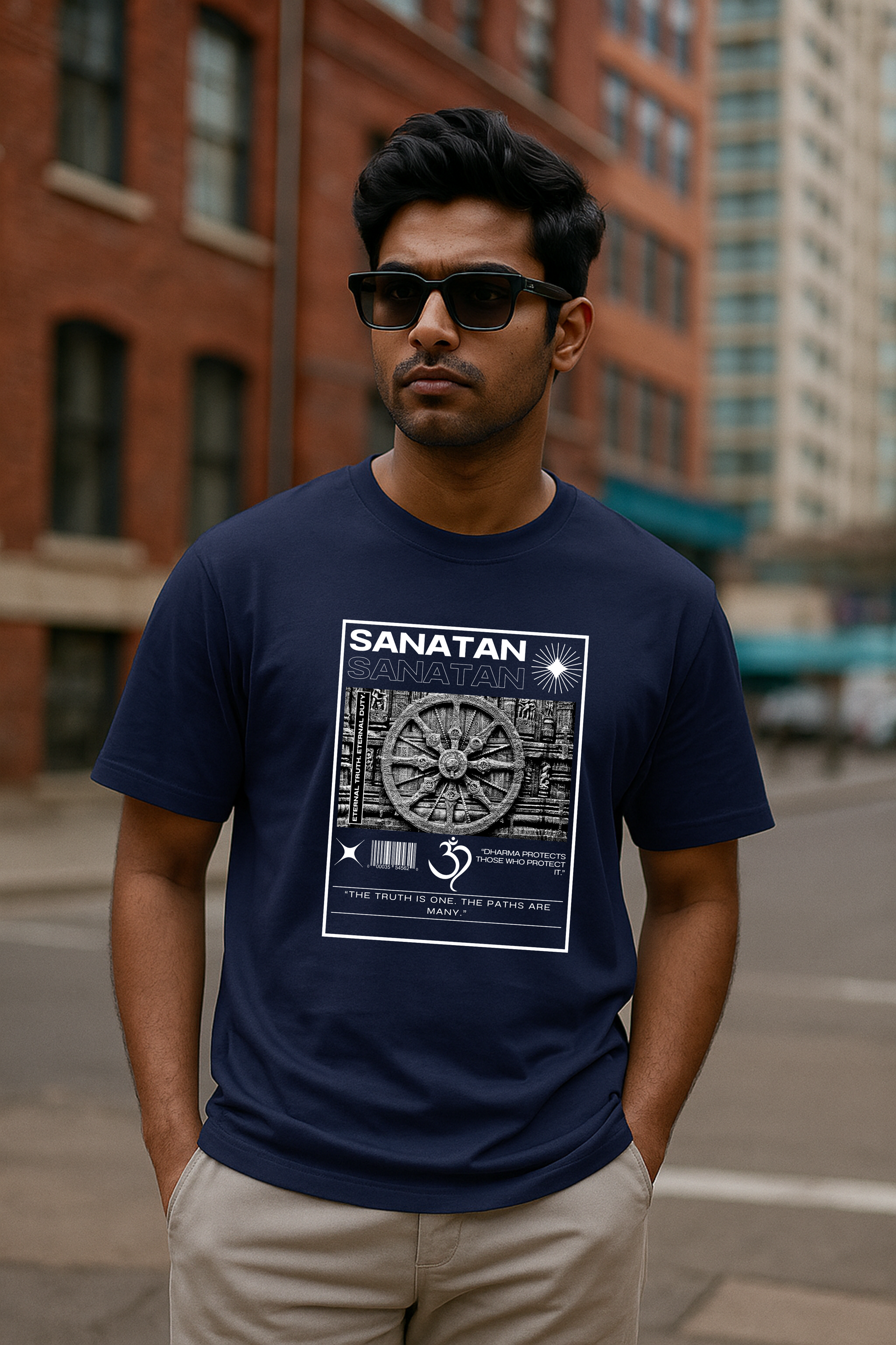 SANATAN Oversized Unisex Cotton T-Shirt – “Dharma Chakra” Premium Spiritual Hindu Edition - SanatanSoul